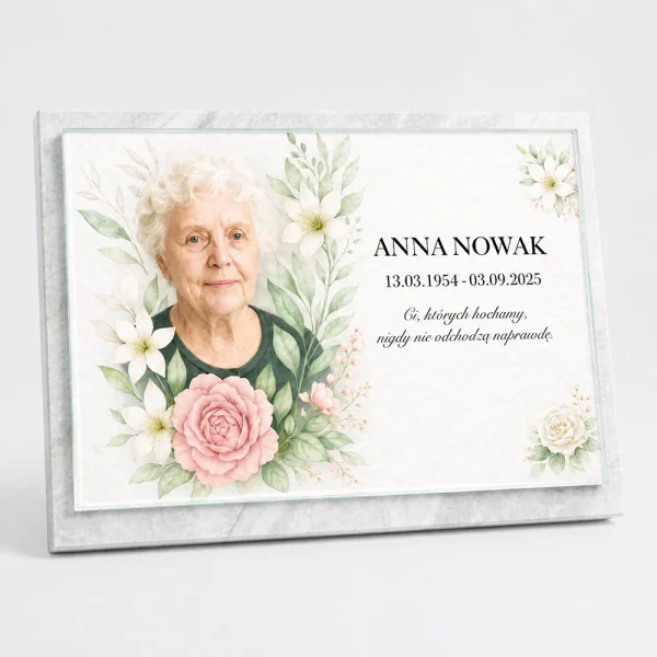 tablice nagrobne z kolorowym portretem i personalizowanym napisem