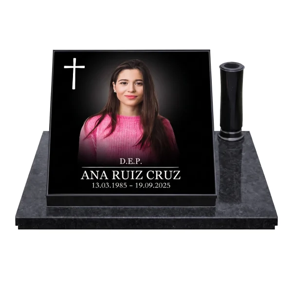 Placa conmemorativa de cristal con retrato, nombre y fechas para lápida