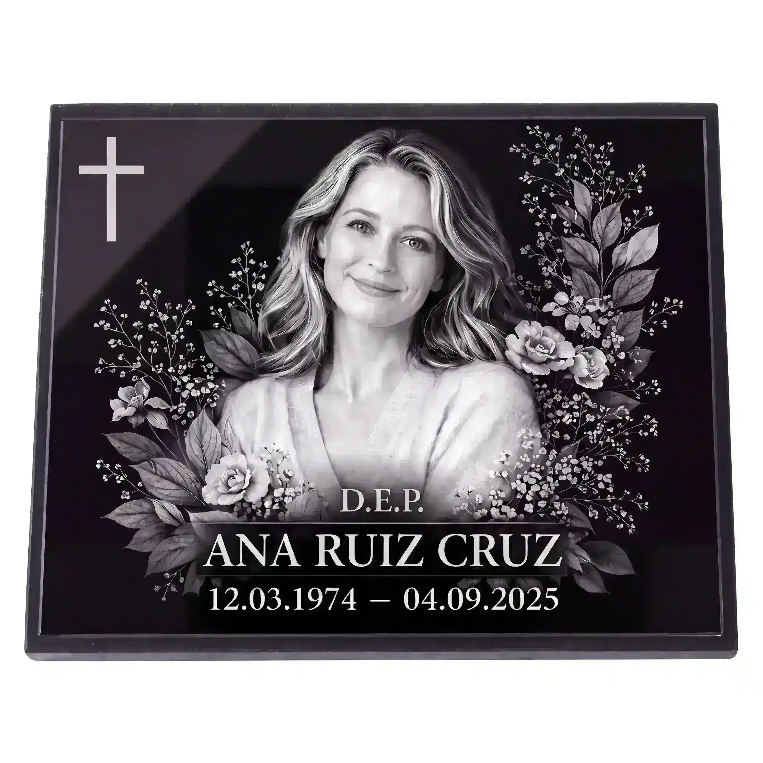Placa de vidrio con nombre y fechas para lápida Placa de vidrio para lápida con foto, nombre y fechas grabadas