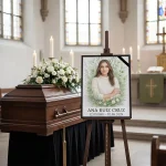 Placa personalizada para panteón con foto propia y nombre del difunto en funeral