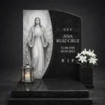 Adorno de vidrio para monumento con la Virgen María – panel de vidrio para lápida con su imagen